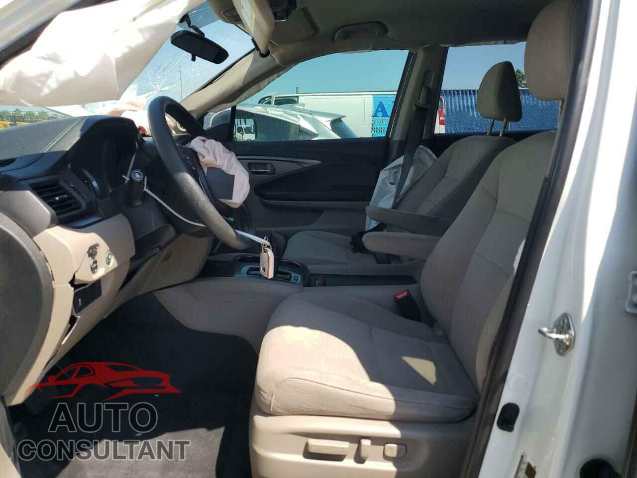 HONDA PILOT 2017 - 5FNYF5H33HB042494