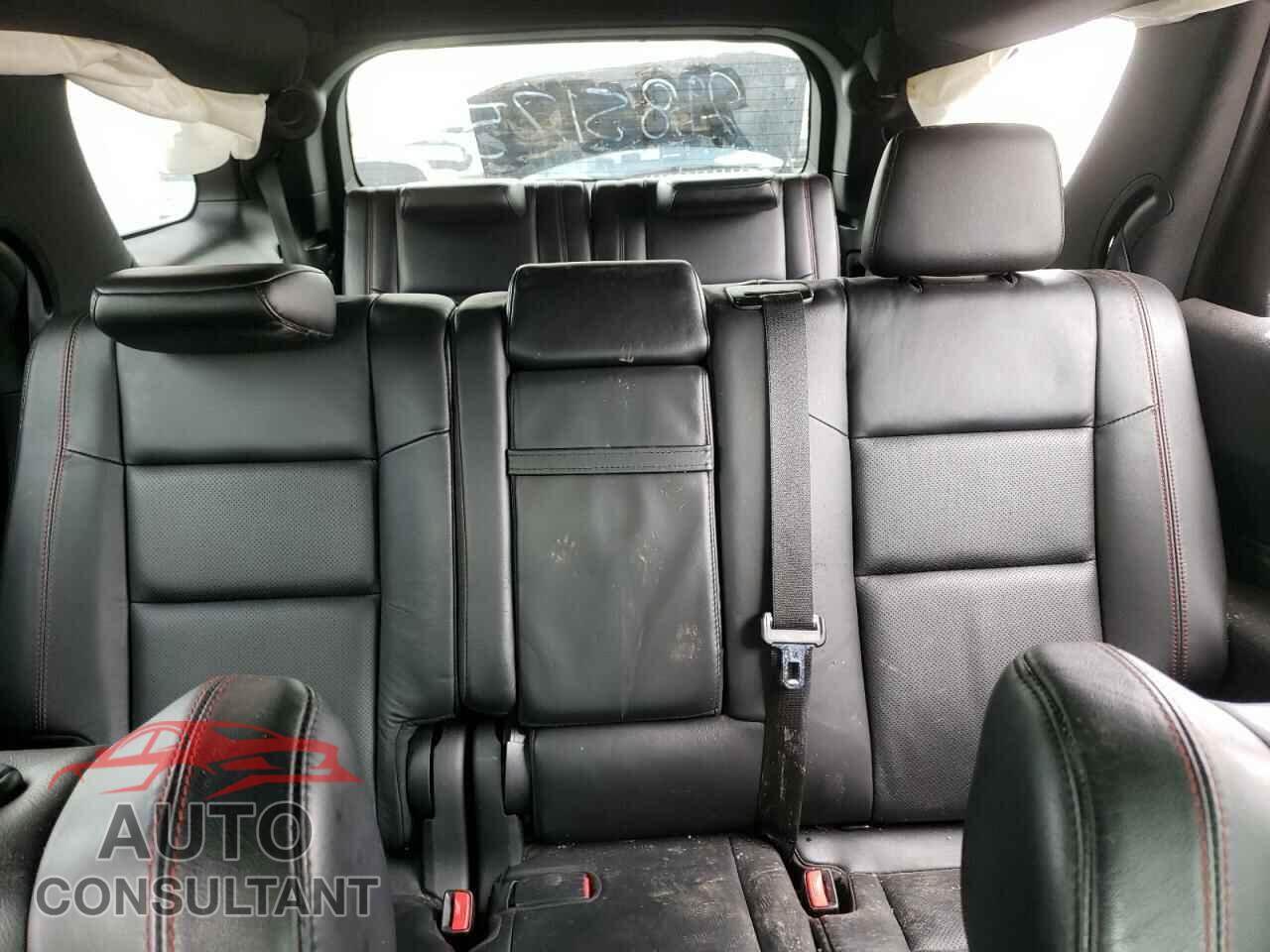 DODGE DURANGO 2018 - 1C4SDJCT4JC400703