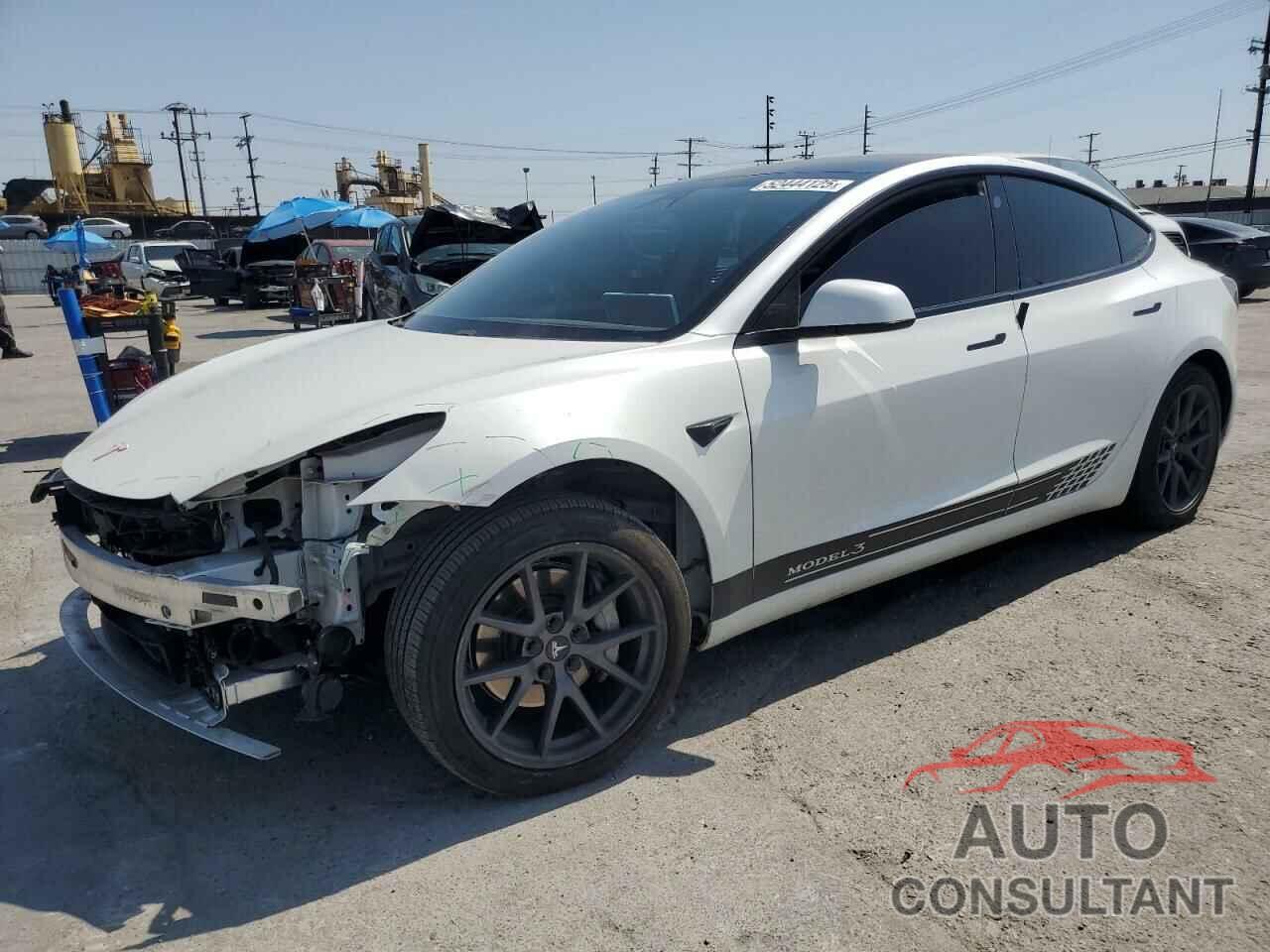 TESLA MODEL 3 2021 - 5YJ3E1EA3MF052137