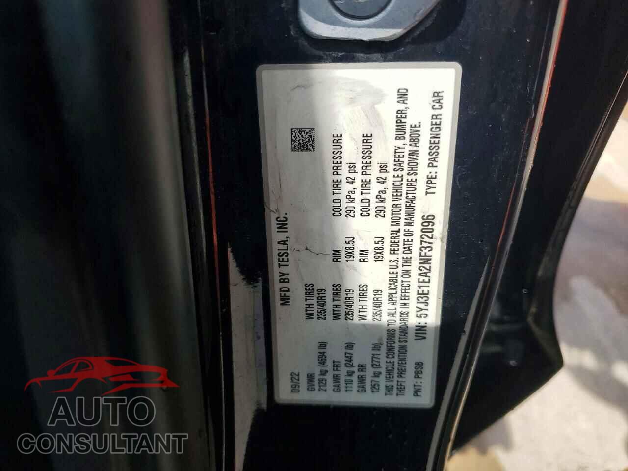 TESLA MODEL 3 2022 - 5YJ3E1EA2NF372096