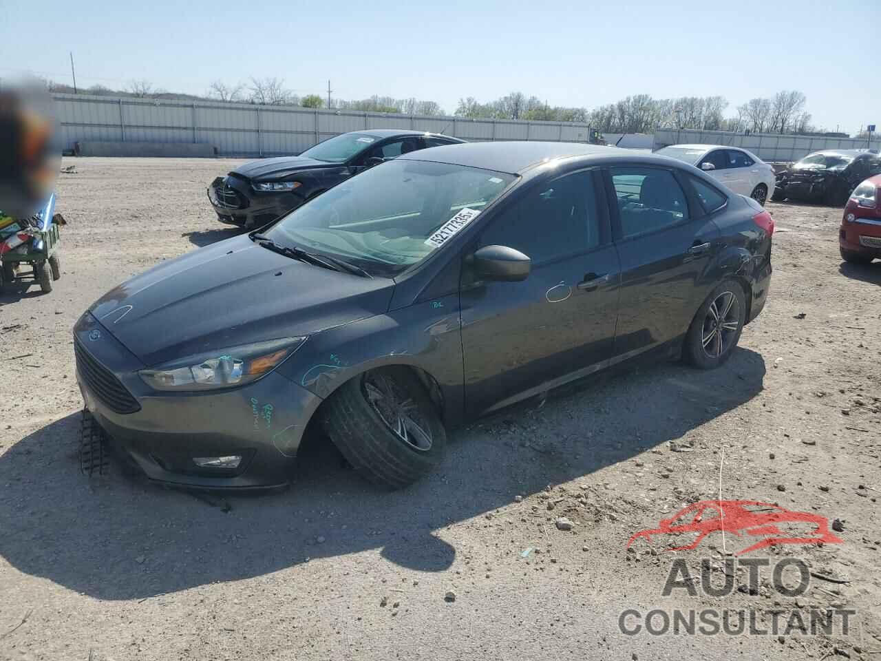 FORD FOCUS 2018 - 1FADP3FE4JL322566