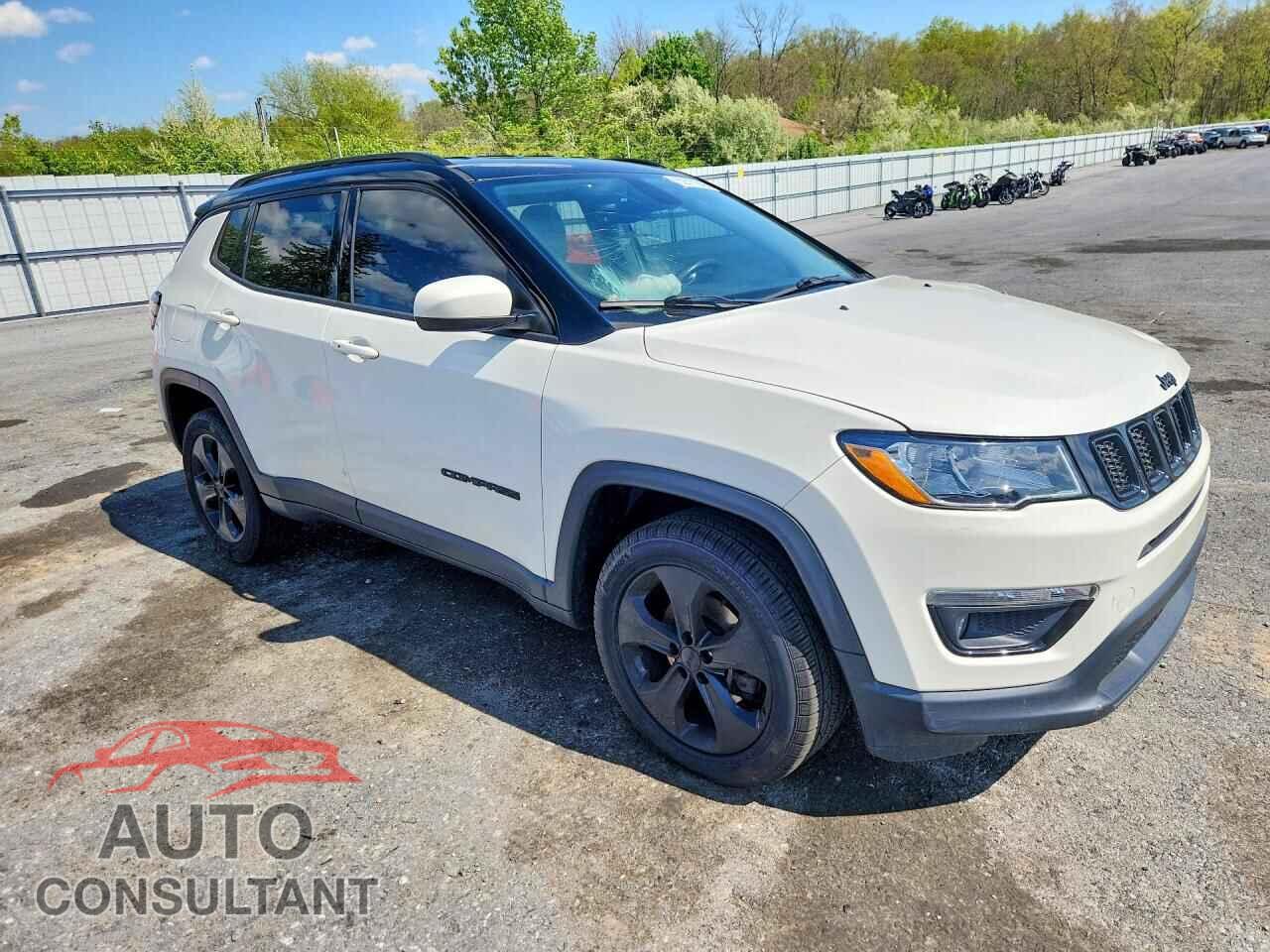 JEEP COMPASS 2018 - 3C4NJDBB6JT301577