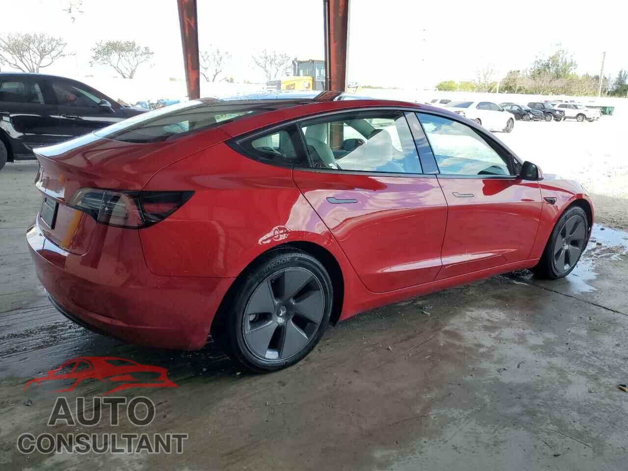 TESLA MODEL 3 2022 - 5YJ3E1EA0NF329568
