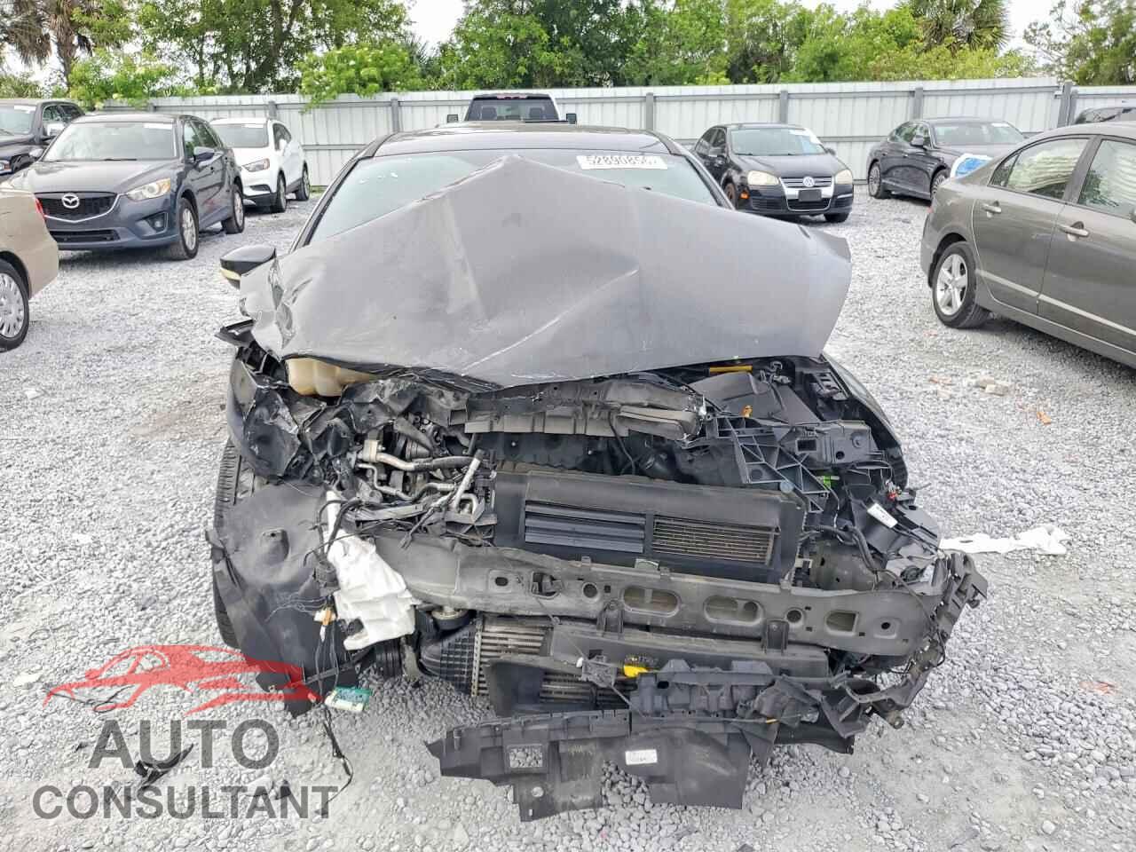 FORD FOCUS 2015 - 1FADP3L90FL366269