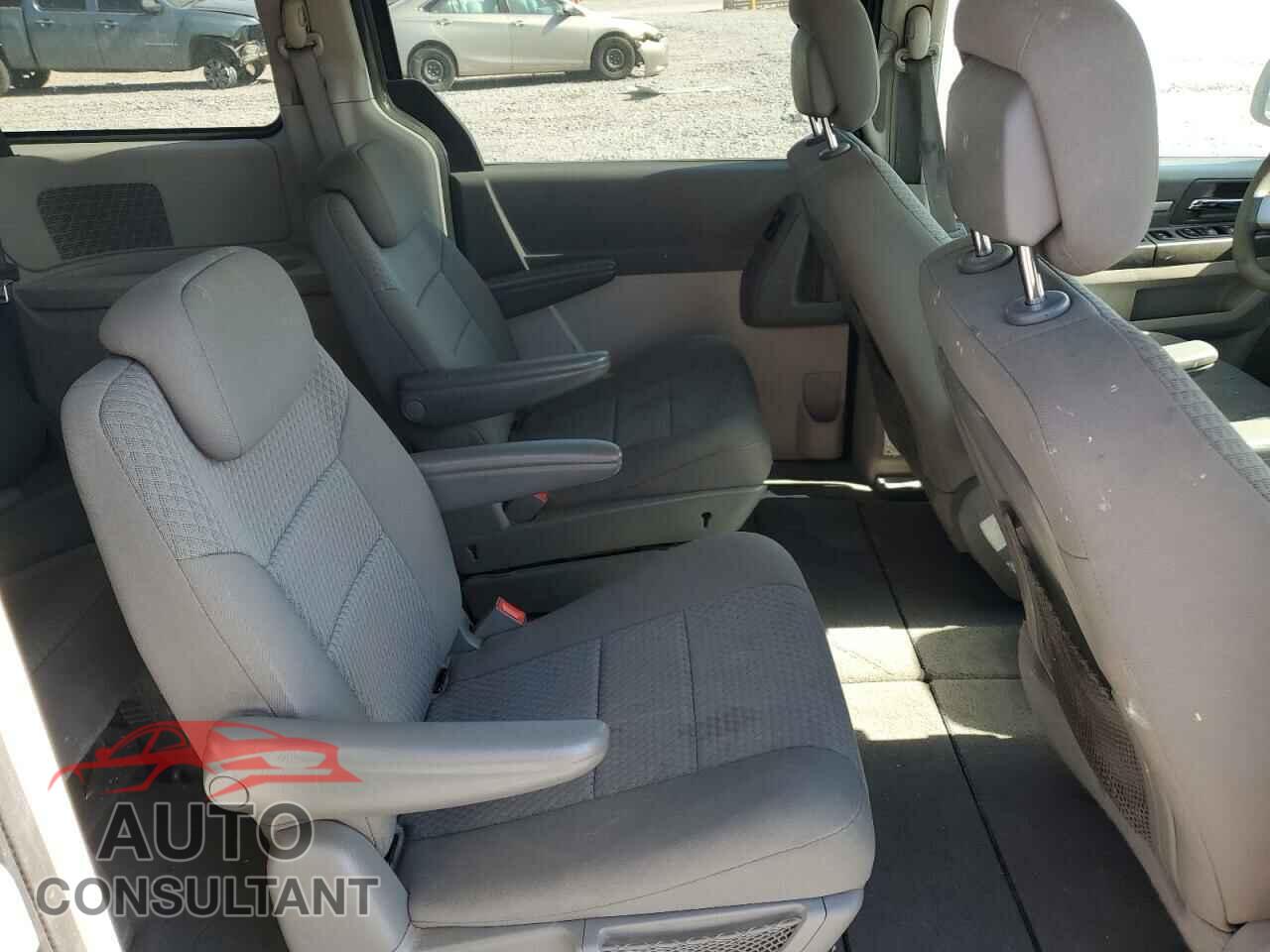 DODGE CARAVAN 2010 - 2D4RN4DE9AR397546
