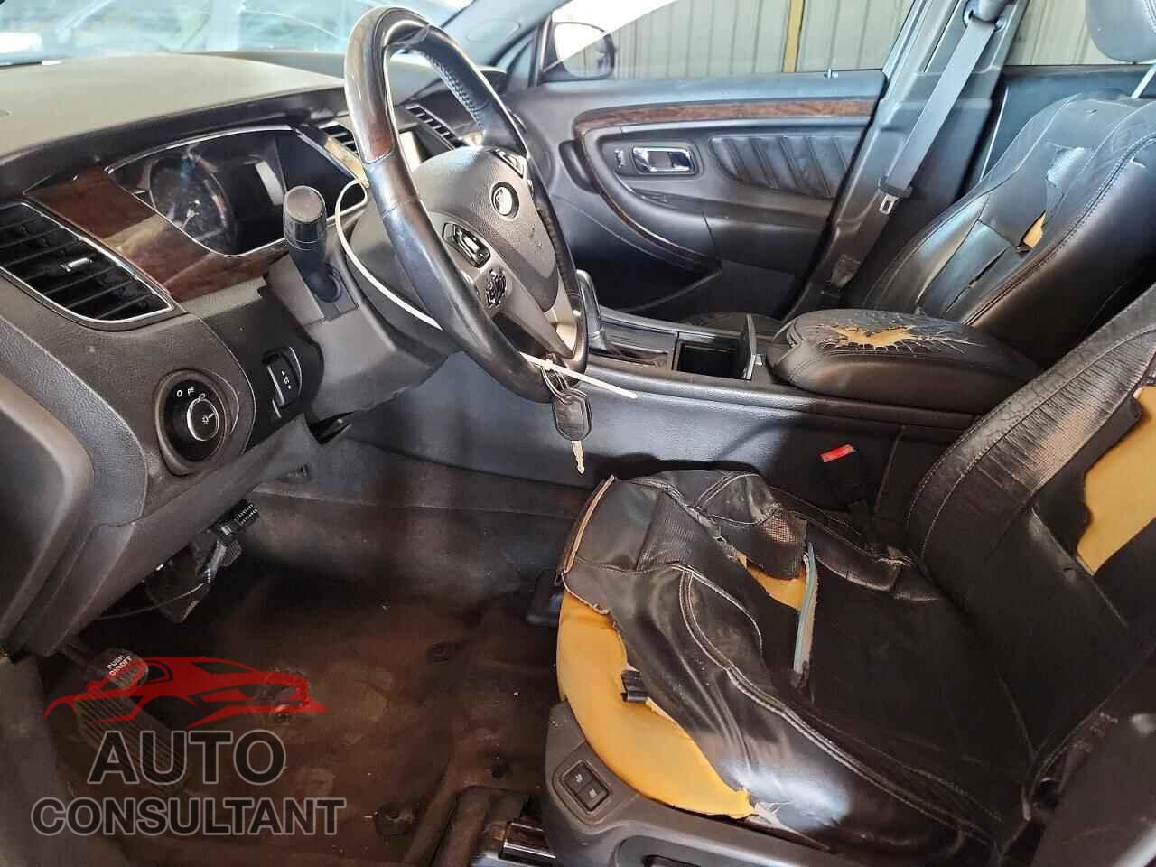 FORD TAURUS 2013 - 1FAHP2F83DG112138