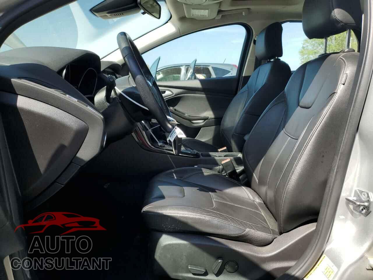 FORD FOCUS 2016 - 1FADP3N26GL402970