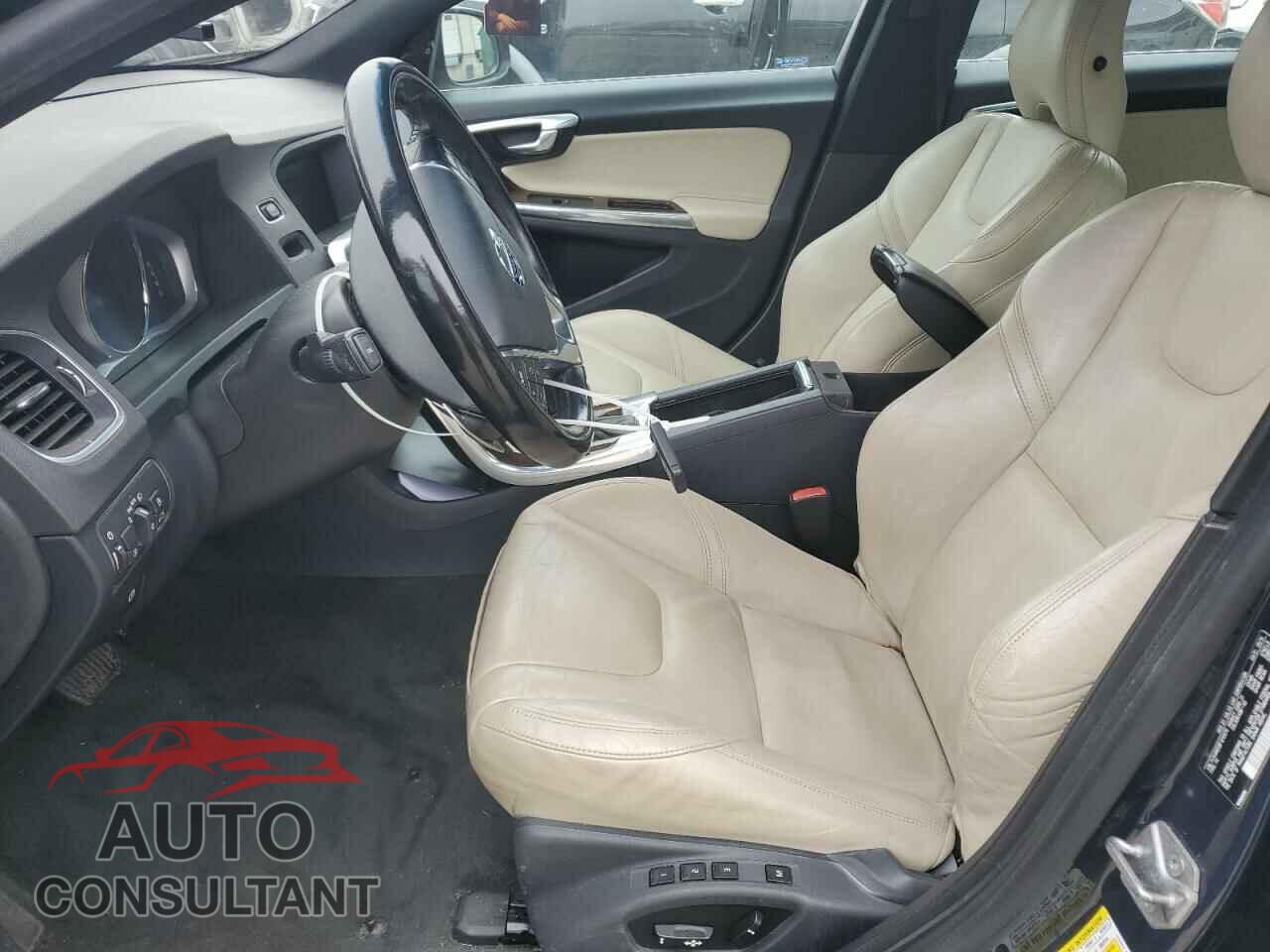 VOLVO V60 2015 - YV140MEC6F1213575
