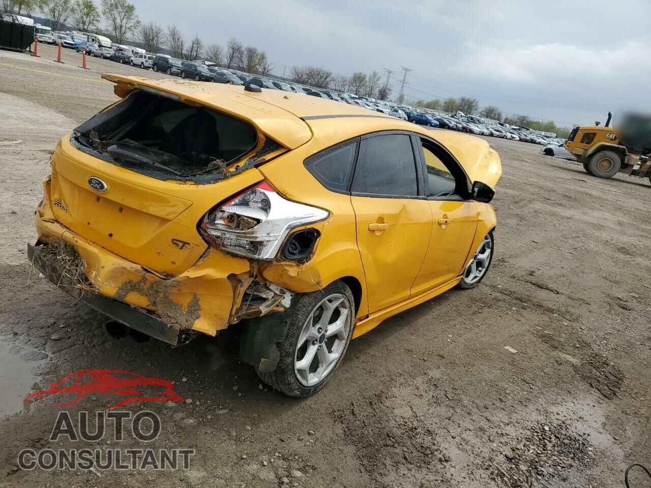 FORD FOCUS 2013 - 1FADP3L99DL311848