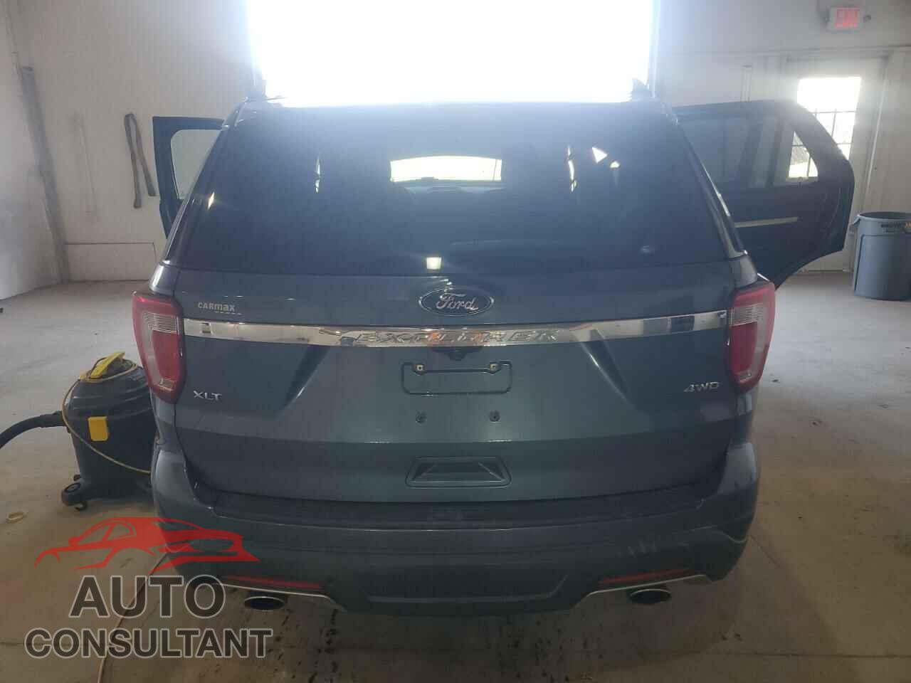 FORD EXPLORER 2018 - 1FM5K8D85JGB28320