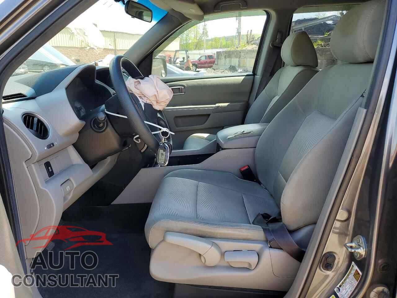 HONDA PILOT 2012 - 5FNYF4H20CB060641