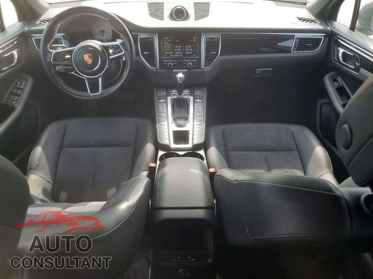PORSCHE MACAN 2015 - WP1AB2A5XFLB52216