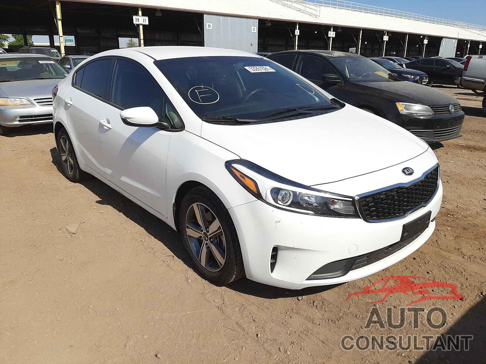 KIA FORTE 2018 - 3KPFL4A74JE172576