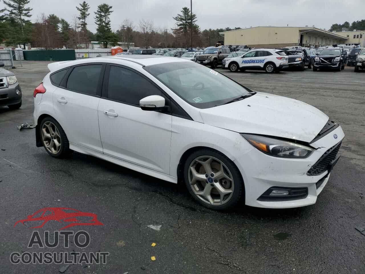FORD FOCUS 2016 - 1FADP3L98GL323445