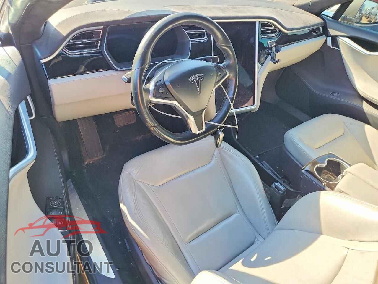 TESLA MODEL S 2015 - 5YJSA1S24FF097157