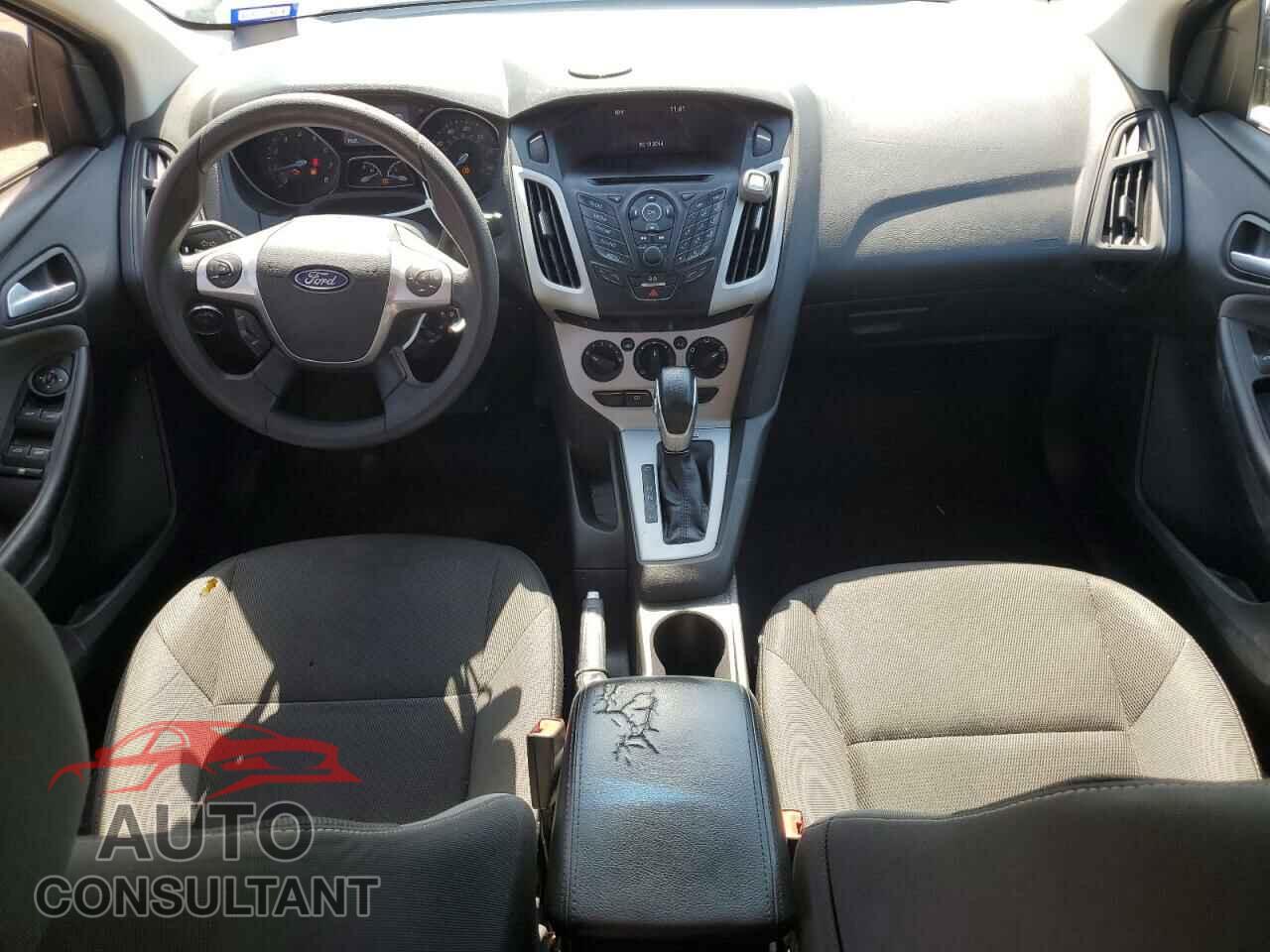 FORD FOCUS 2014 - 1FADP3F22EL430910
