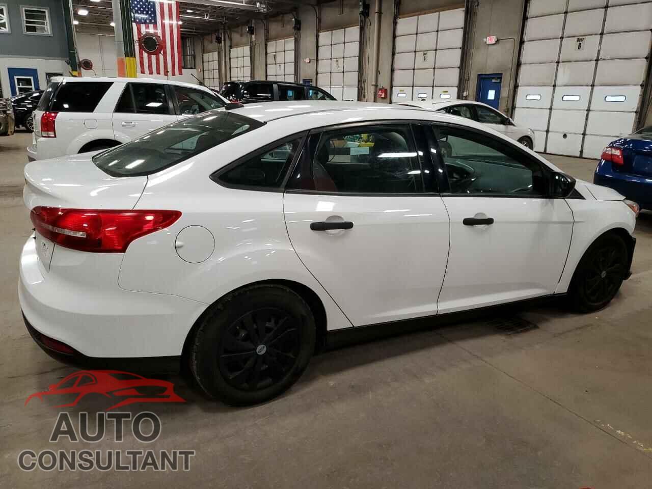 FORD FOCUS 2017 - 1FADP3E22HL221799