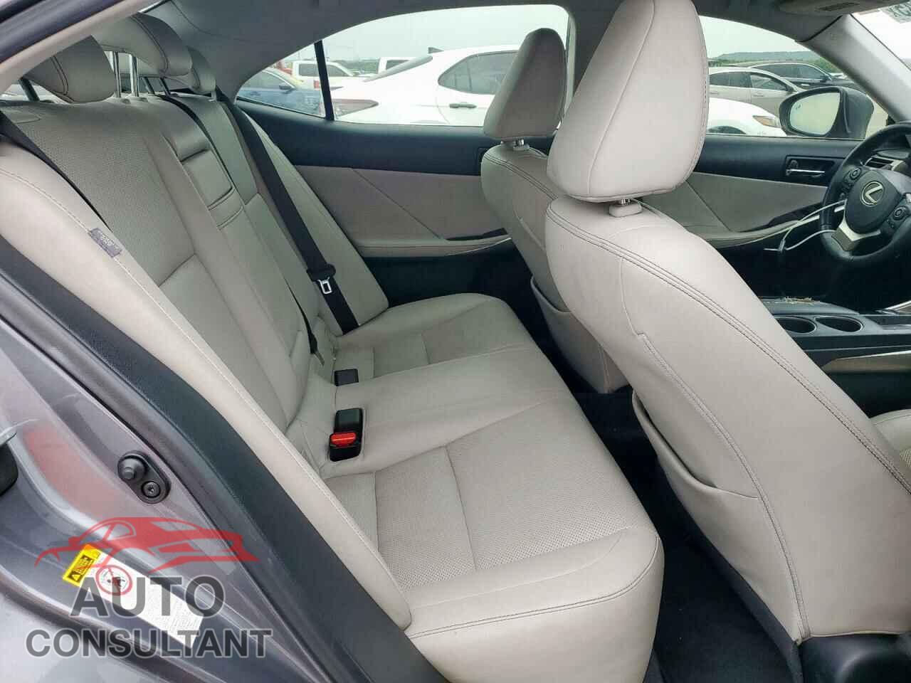 LEXUS IS 2014 - JTHBF1D28E5004184