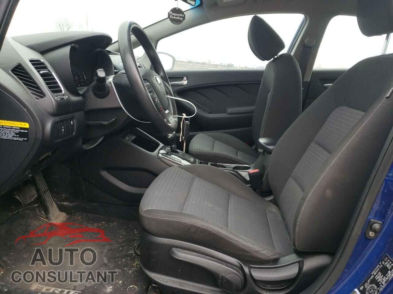 KIA FORTE 2017 - 3KPFL4A73HE123959