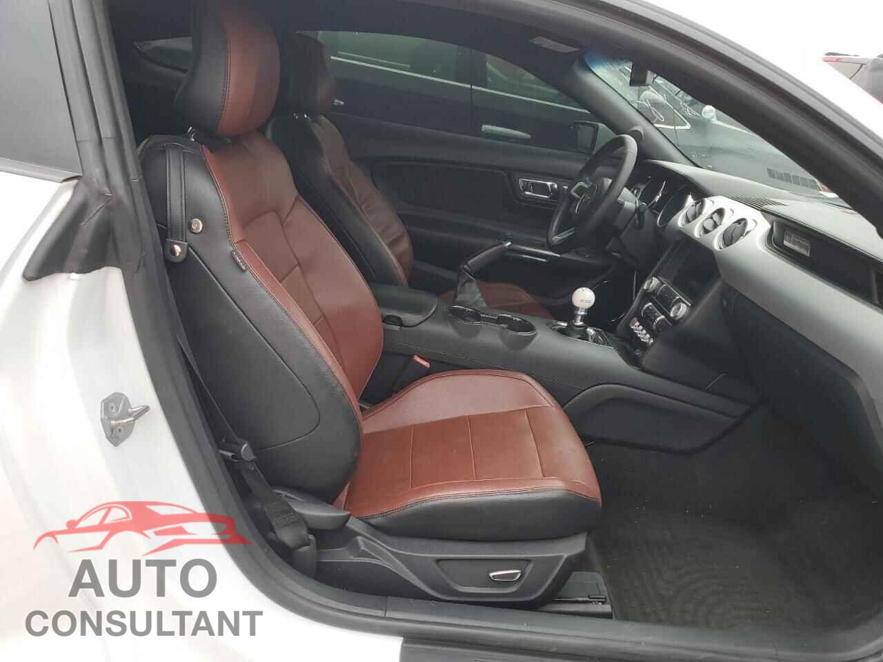 FORD MUSTANG 2015 - 1FA6P8CF6F5382637