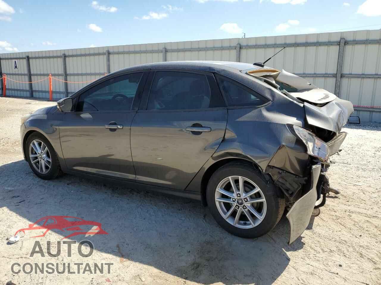 FORD FOCUS 2015 - 1FADP3F26FL336529