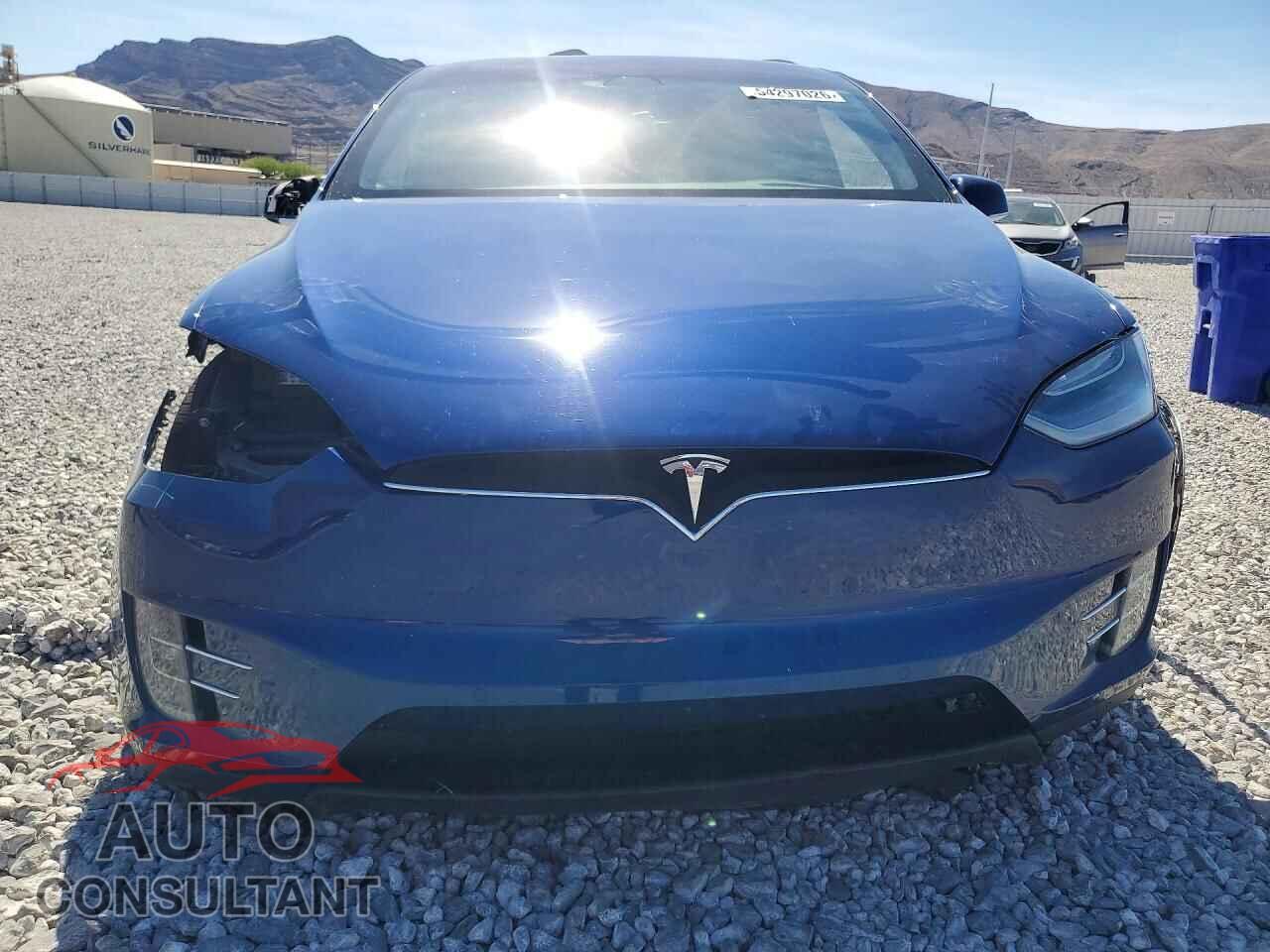 TESLA MODEL X 2020 - 5YJXCBE21LF245908