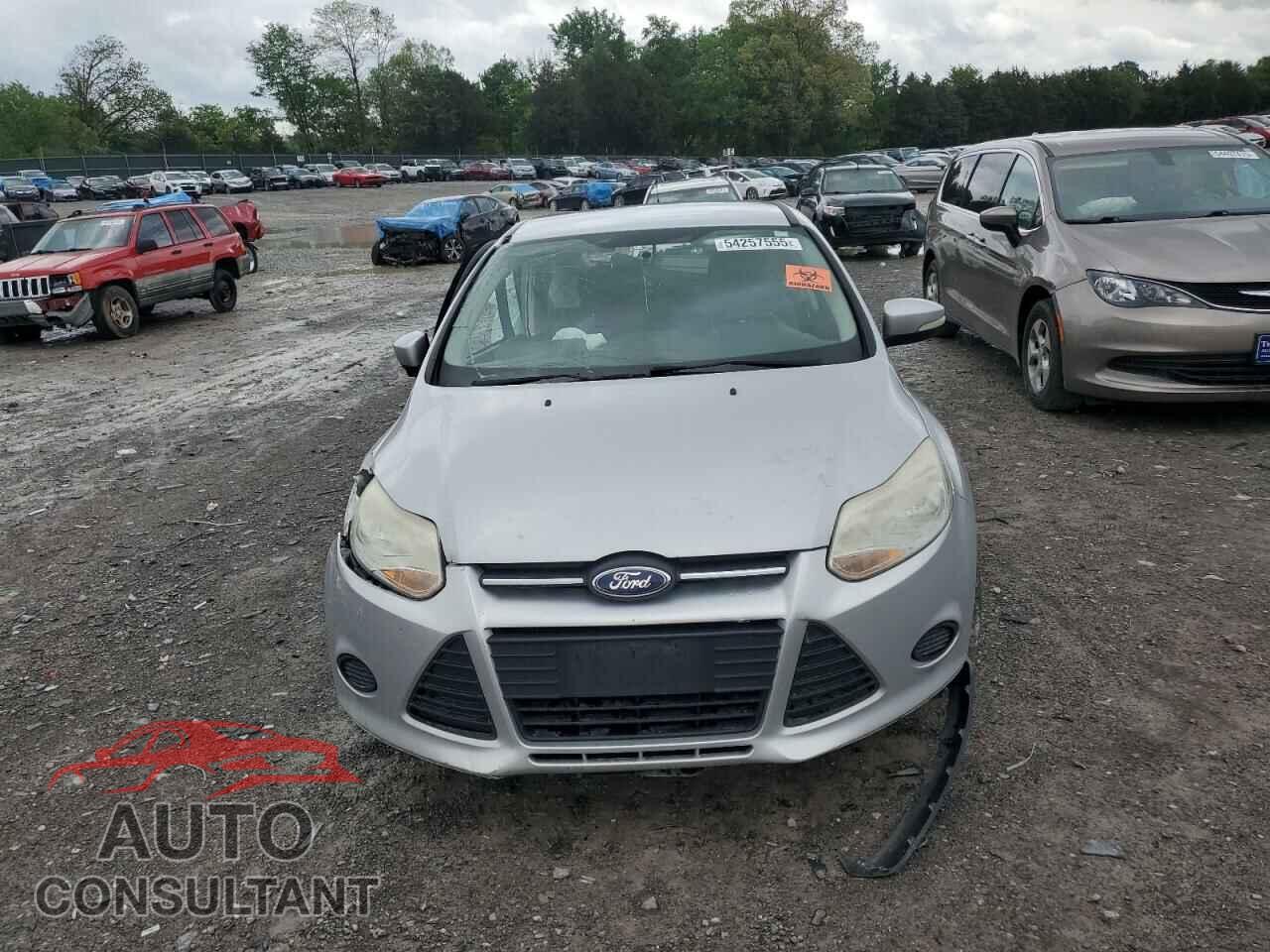 FORD FOCUS 2013 - 1FADP3F24DL153370