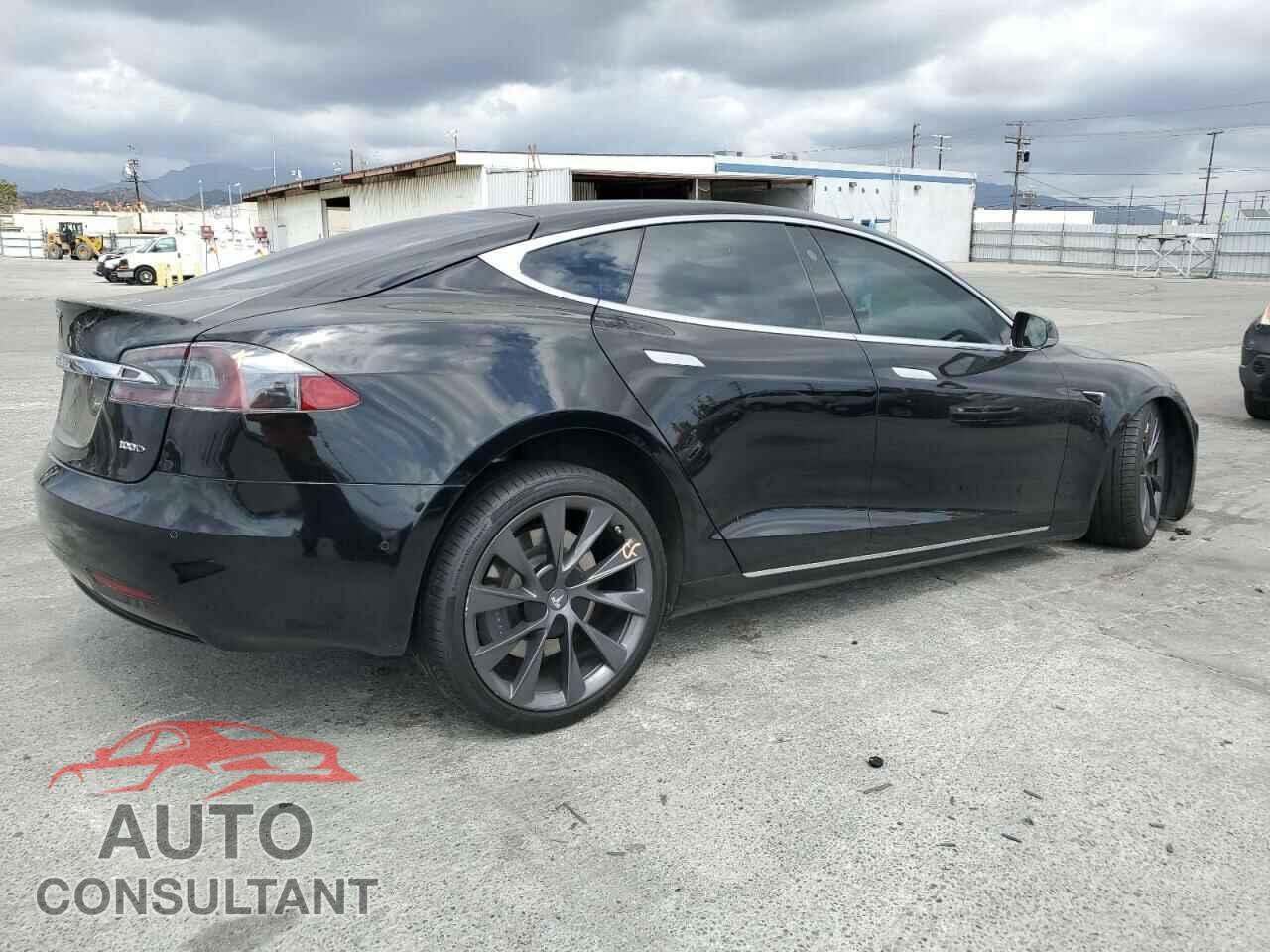 TESLA MODEL S 2018 - 5YJSA1E25JF284847