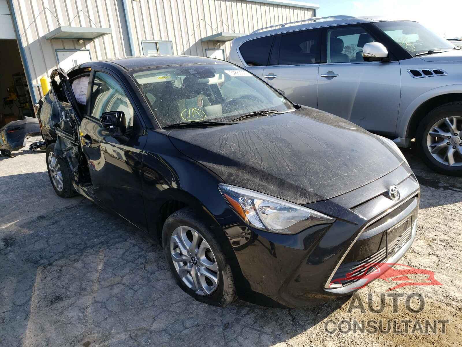 TOYOTA YARIS 2018 - 3MYDLBYV0JY324613
