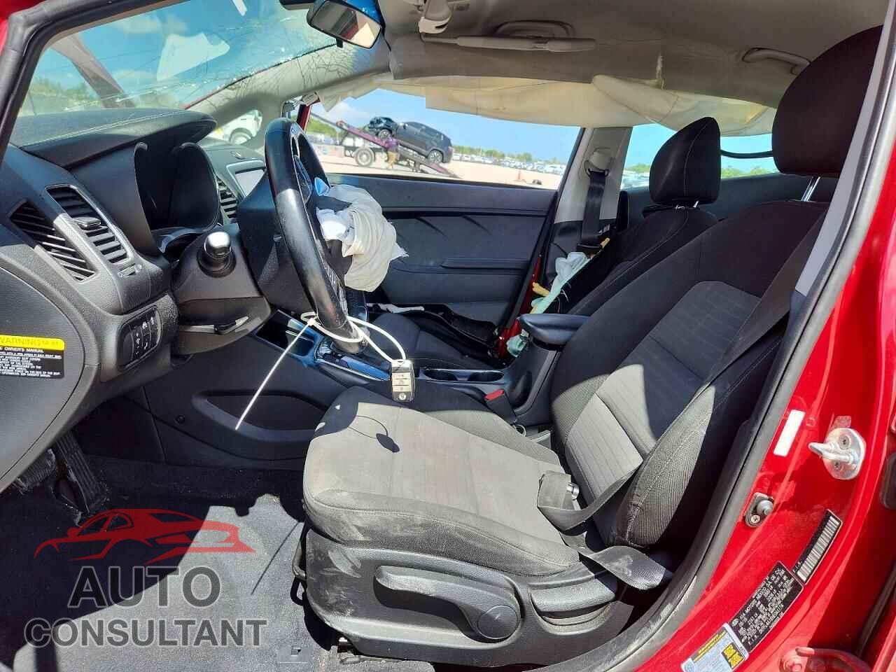 KIA FORTE 2017 - 3KPFL4A76HE041174