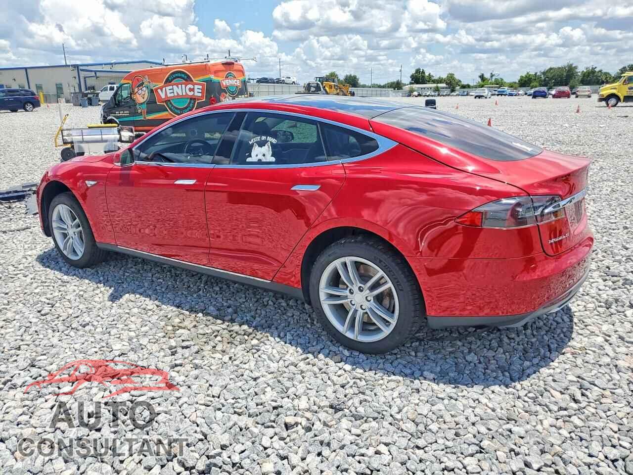 TESLA MODEL S 2013 - 5YJSA1CN5DFP09694