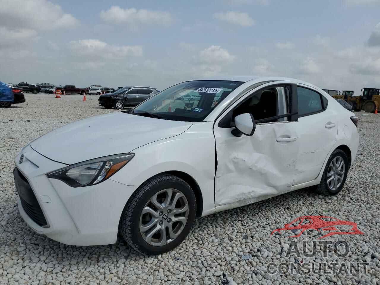 TOYOTA SCION 2016 - 3MYDLBZV2GY124307