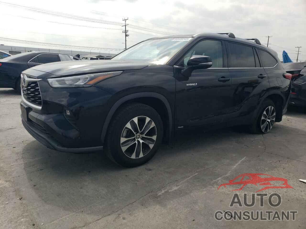 TOYOTA HIGHLANDER 2020 - 5TDHBRCHXLS503524