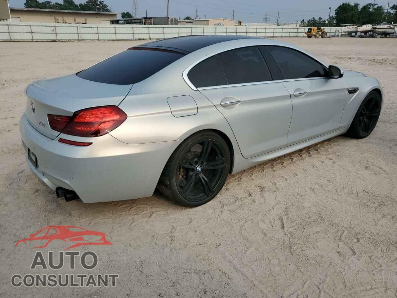 BMW M6 2017 - WBS6E9C56HG437374