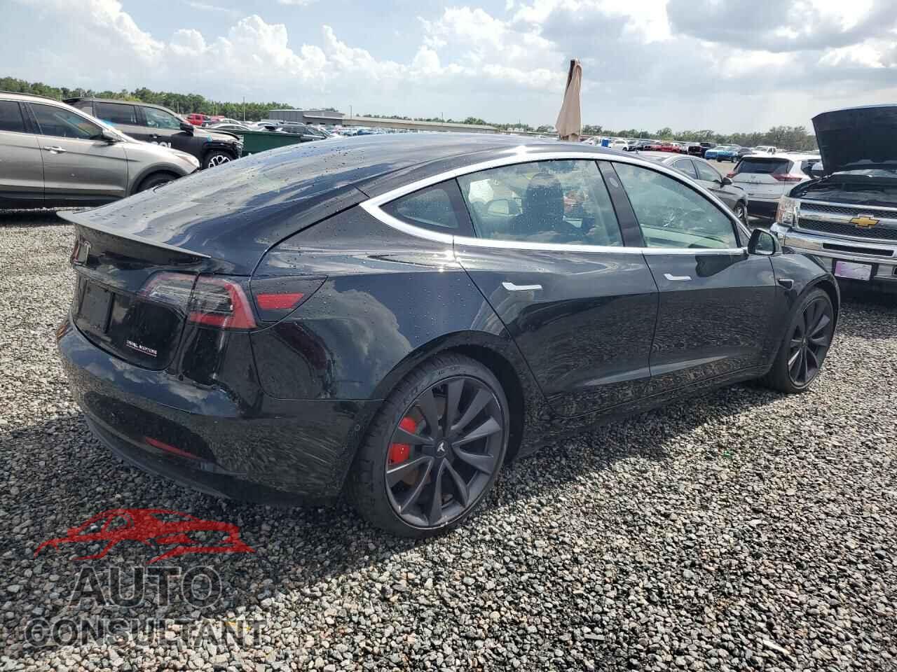 TESLA MODEL 3 2020 - 5YJ3E1EC0LF796181