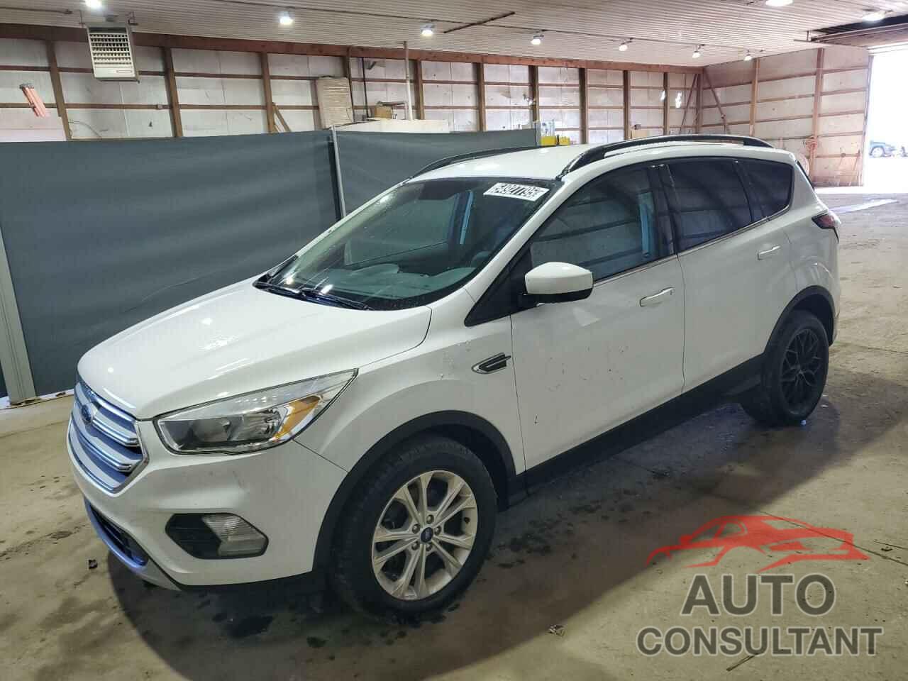 FORD ESCAPE 2018 - 1FMCU0GD5JUC11372