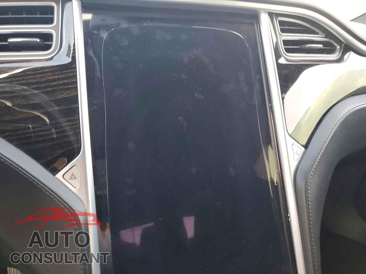 TESLA MODEL S 2016 - 5YJSA1E16GF161090