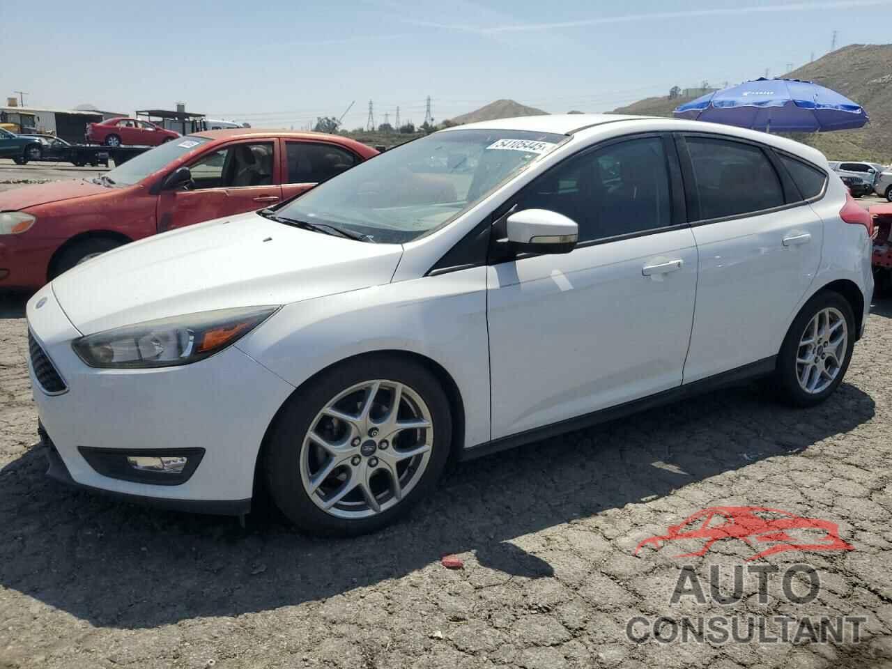 FORD FOCUS 2015 - 1FADP3K2XFL358166