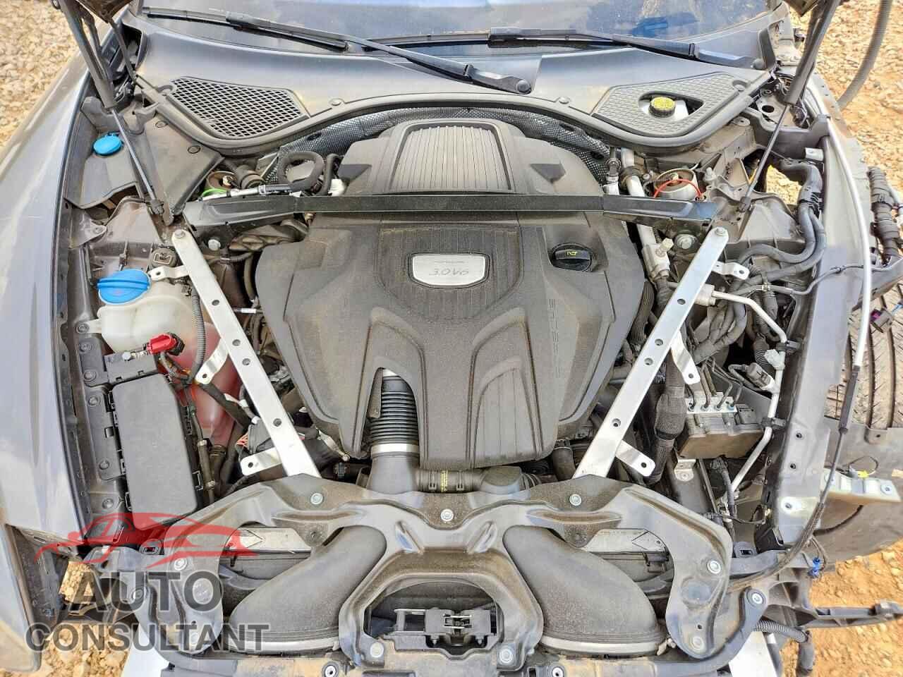 PORSCHE PANAMERA 2017 - WP0AA2A73HL100757
