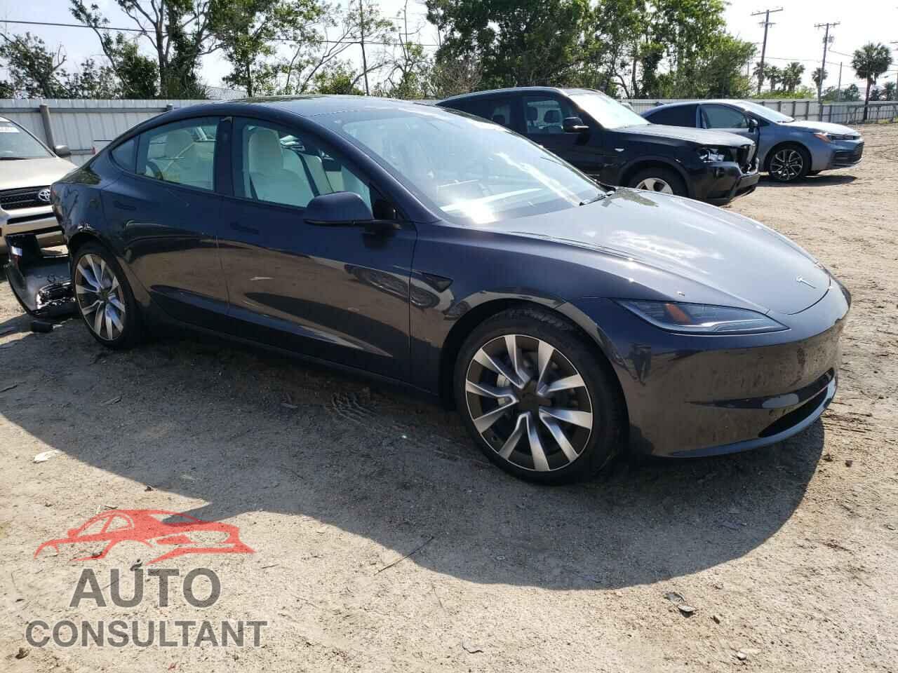 TESLA MODEL 3 2024 - 5YJ3E1EA5RF747615