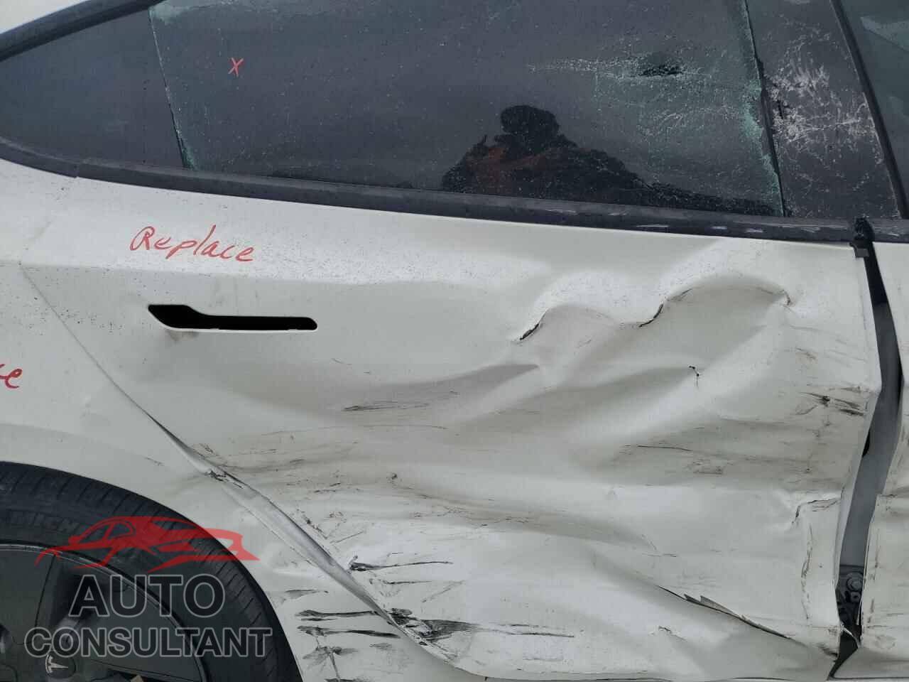 TESLA MODEL 3 2023 - 5YJ3E1EA7PF411817