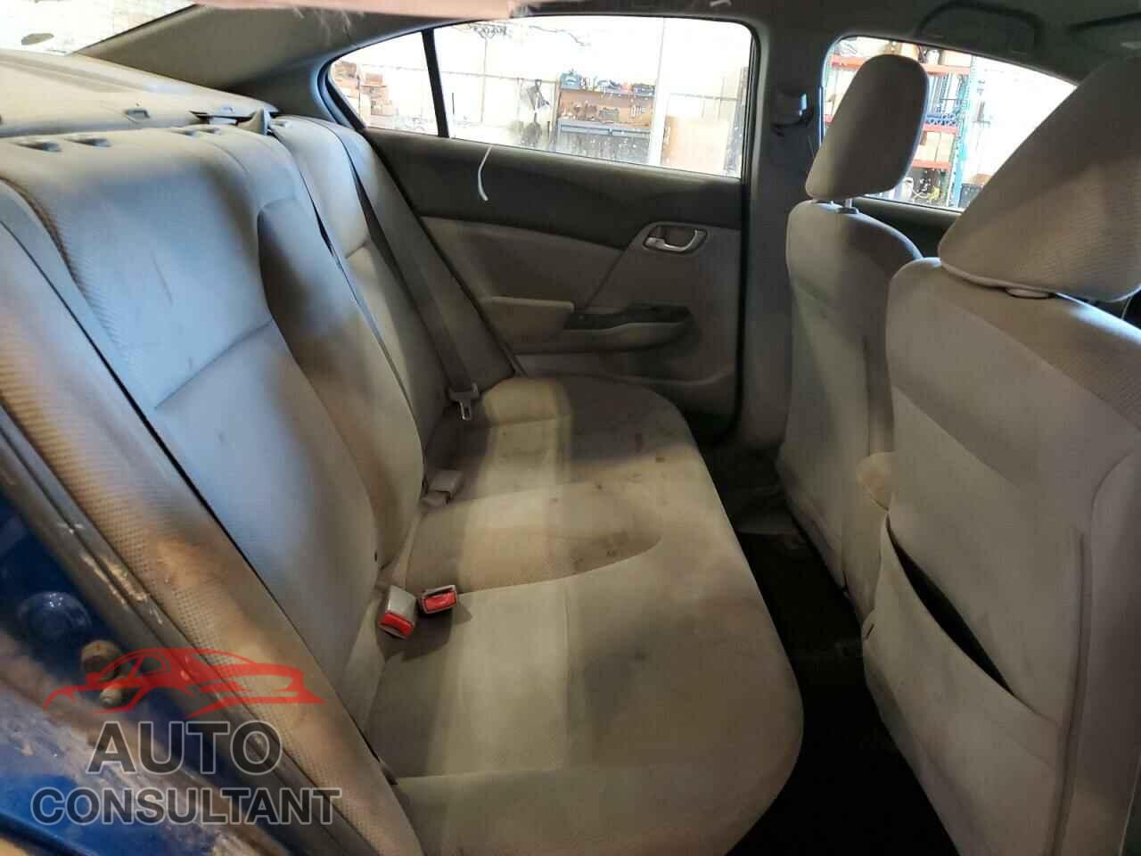 HONDA CIVIC 2012 - 2HGFB2F52CH512072