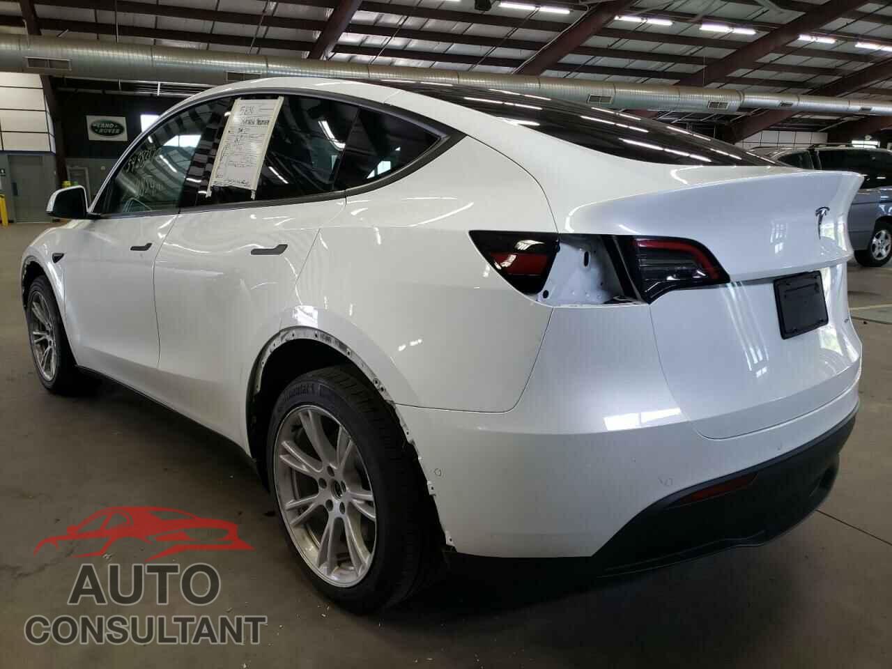 TESLA MODEL Y 2022 - 7SAYGDEE8NF371607