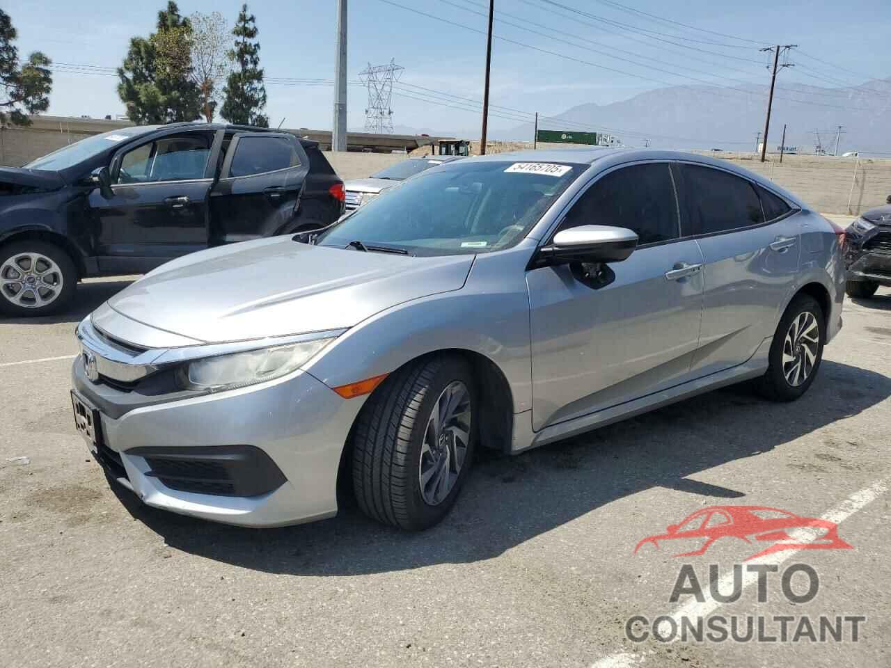 HONDA CIVIC 2018 - 2HGFC2F71JH540330