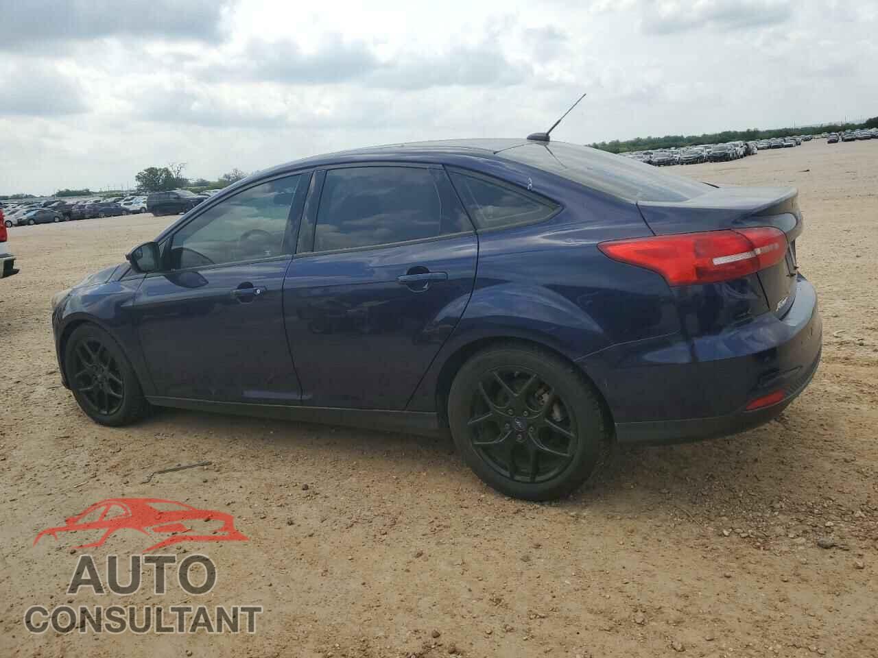 FORD FOCUS 2016 - 1FADP3F27GL237946