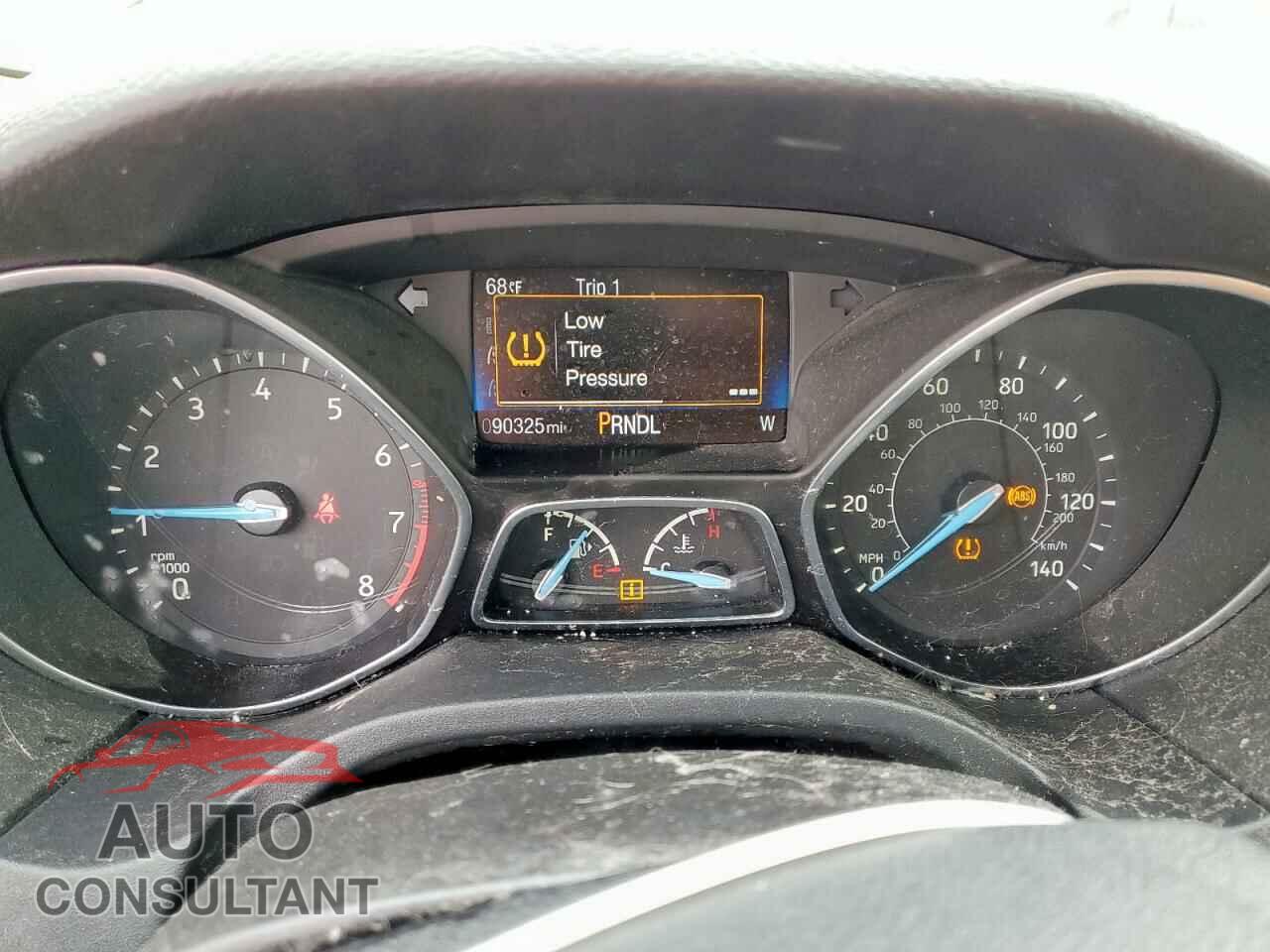 FORD FOCUS 2017 - 1FADP3K20HL259732