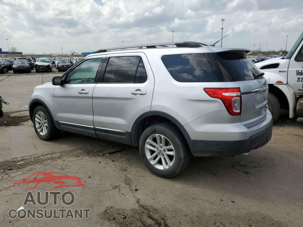 FORD EXPLORER 2011 - 1FMHK8D84BGA08443