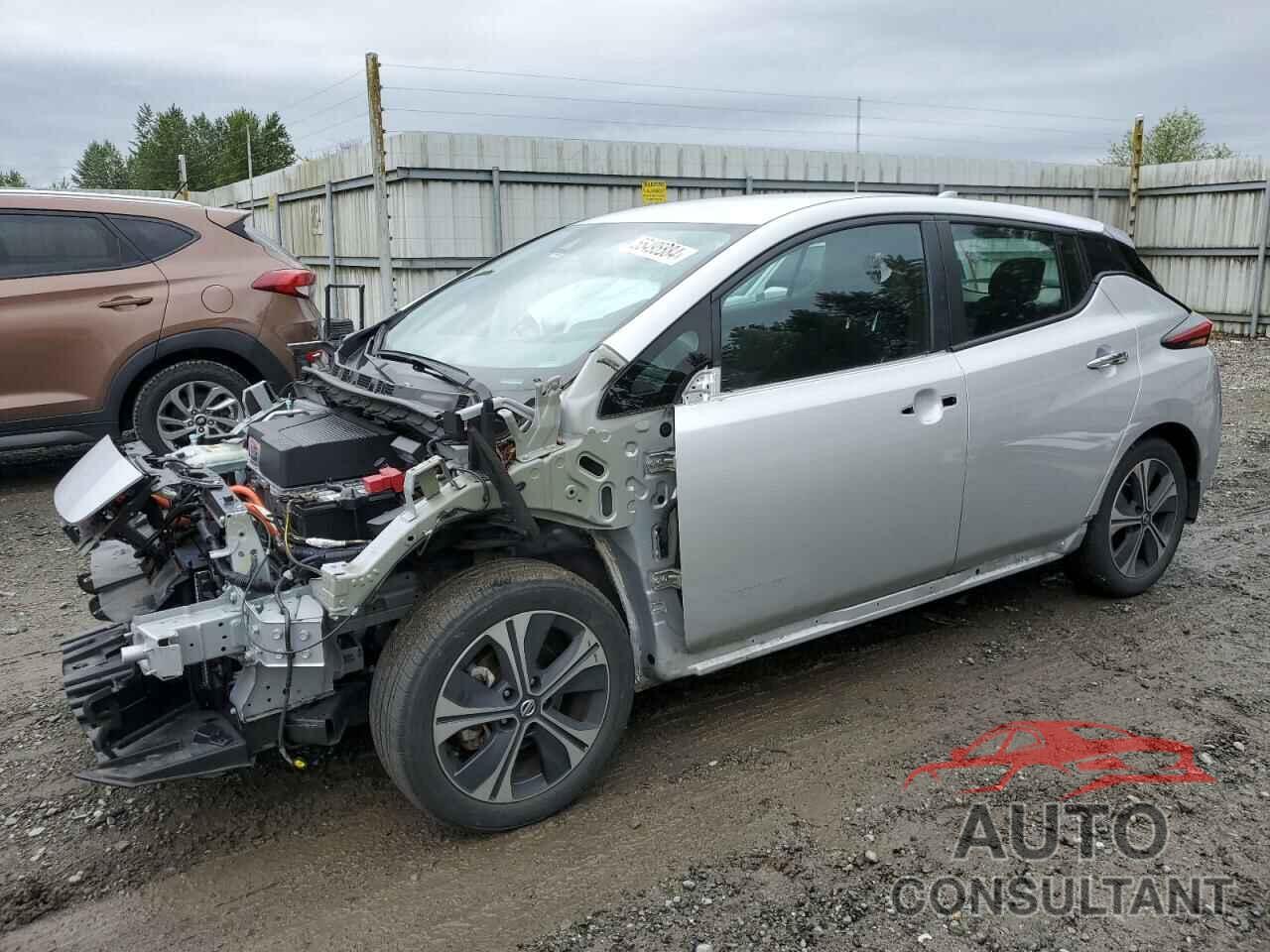 NISSAN LEAF 2018 - 1N4AZ1CP5JC305914