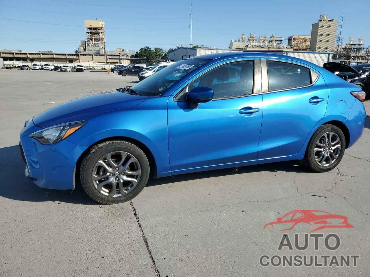 TOYOTA YARIS 2019 - 3MYDLBYV6KY521903