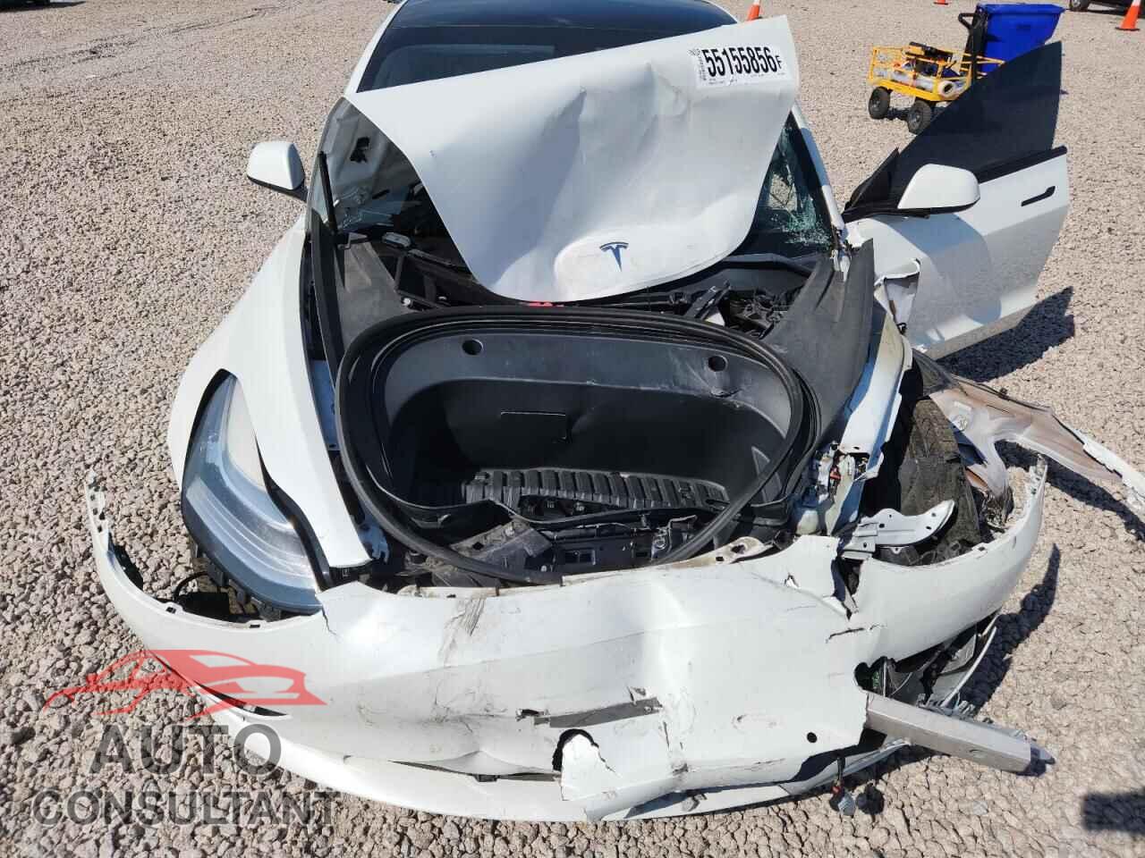 TESLA MODEL 3 2021 - 5YJ3E1EA4MF852106